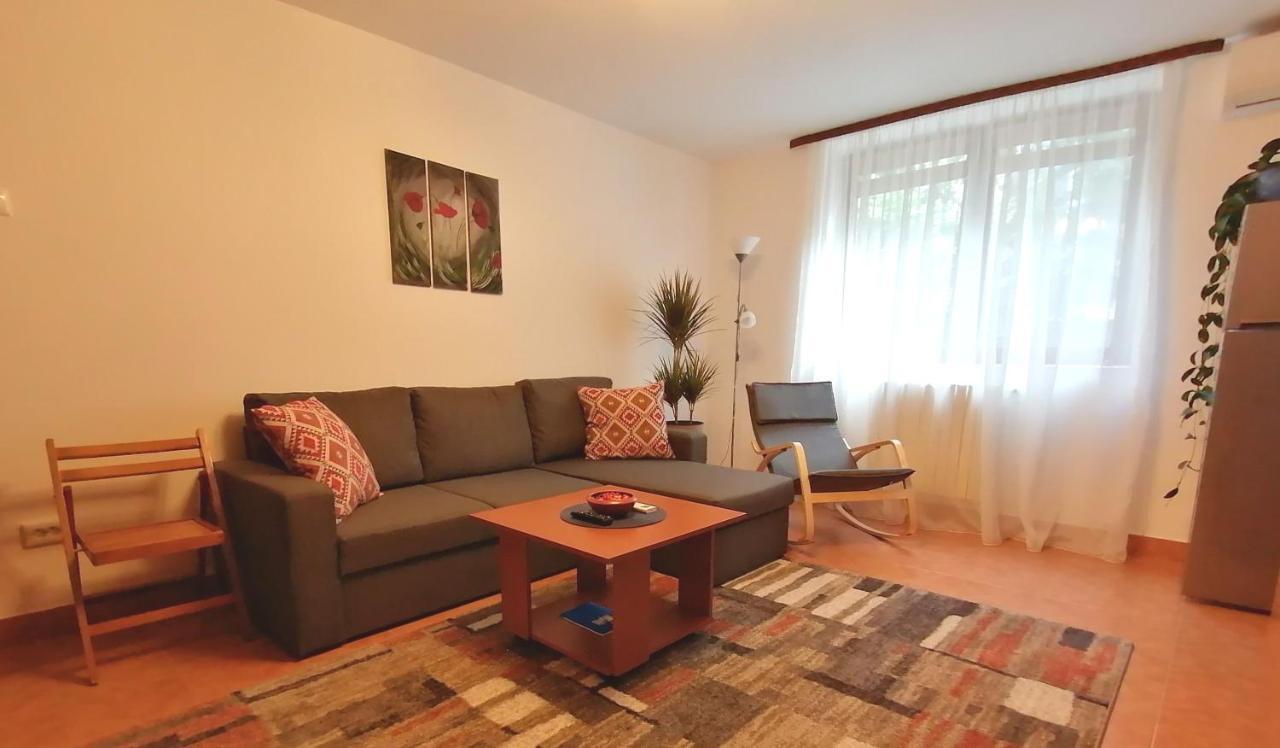 Mara Studio Apartment คอนสตันซา ภายนอก รูปภาพ