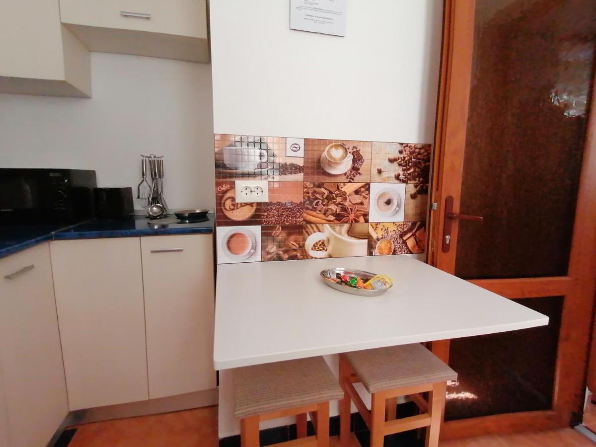 Mara Studio Apartment คอนสตันซา ภายนอก รูปภาพ